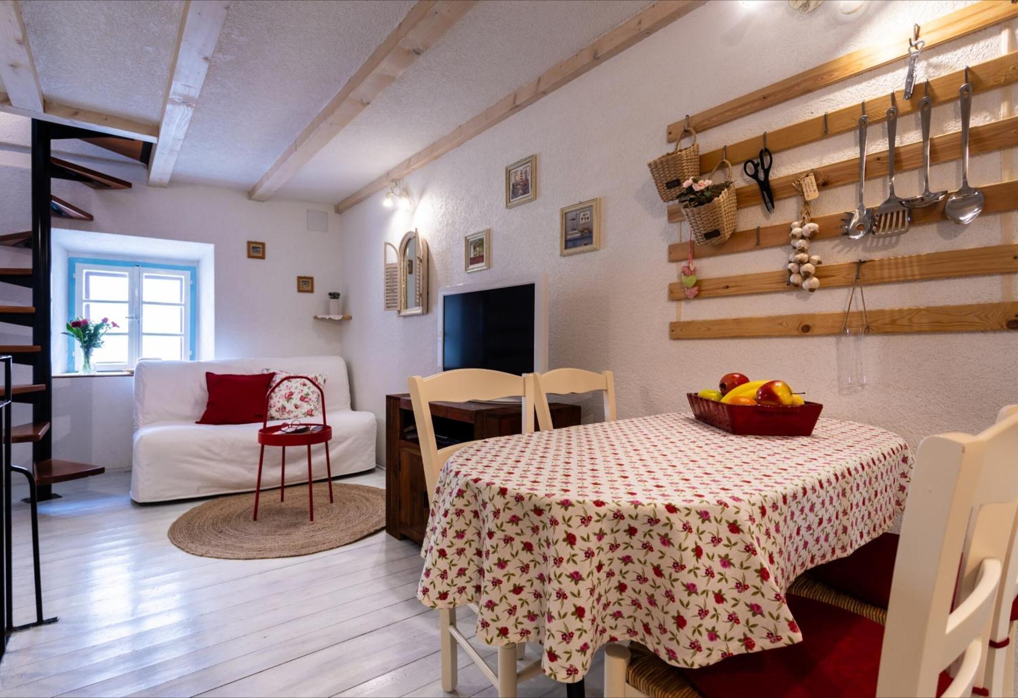 Apartman Valdi Baska  Exterior photo