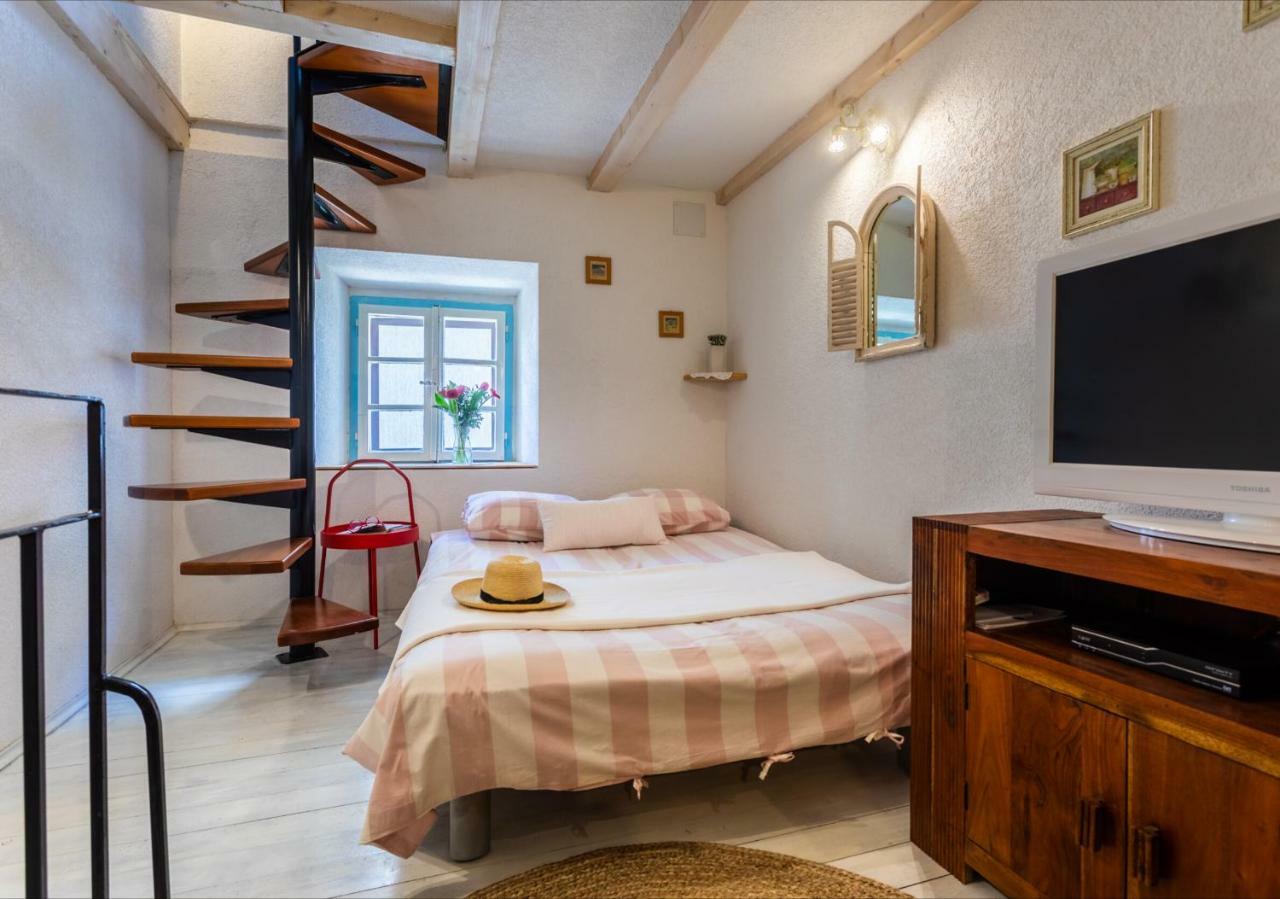 Apartman Valdi Baska  Exterior photo